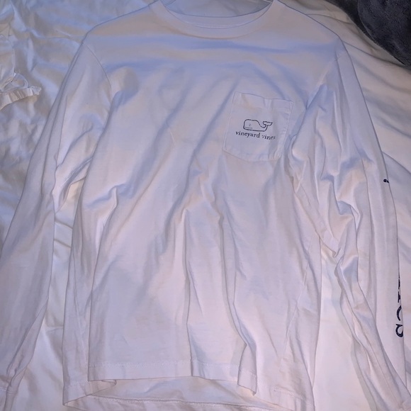 Women’s XS vineyard vines long sleeve white - Picture 2 of 3